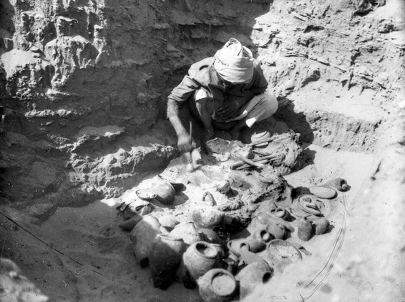 Illustration for article titled Estas joyas egipcias de hace 5.000 años vinieron del espacio